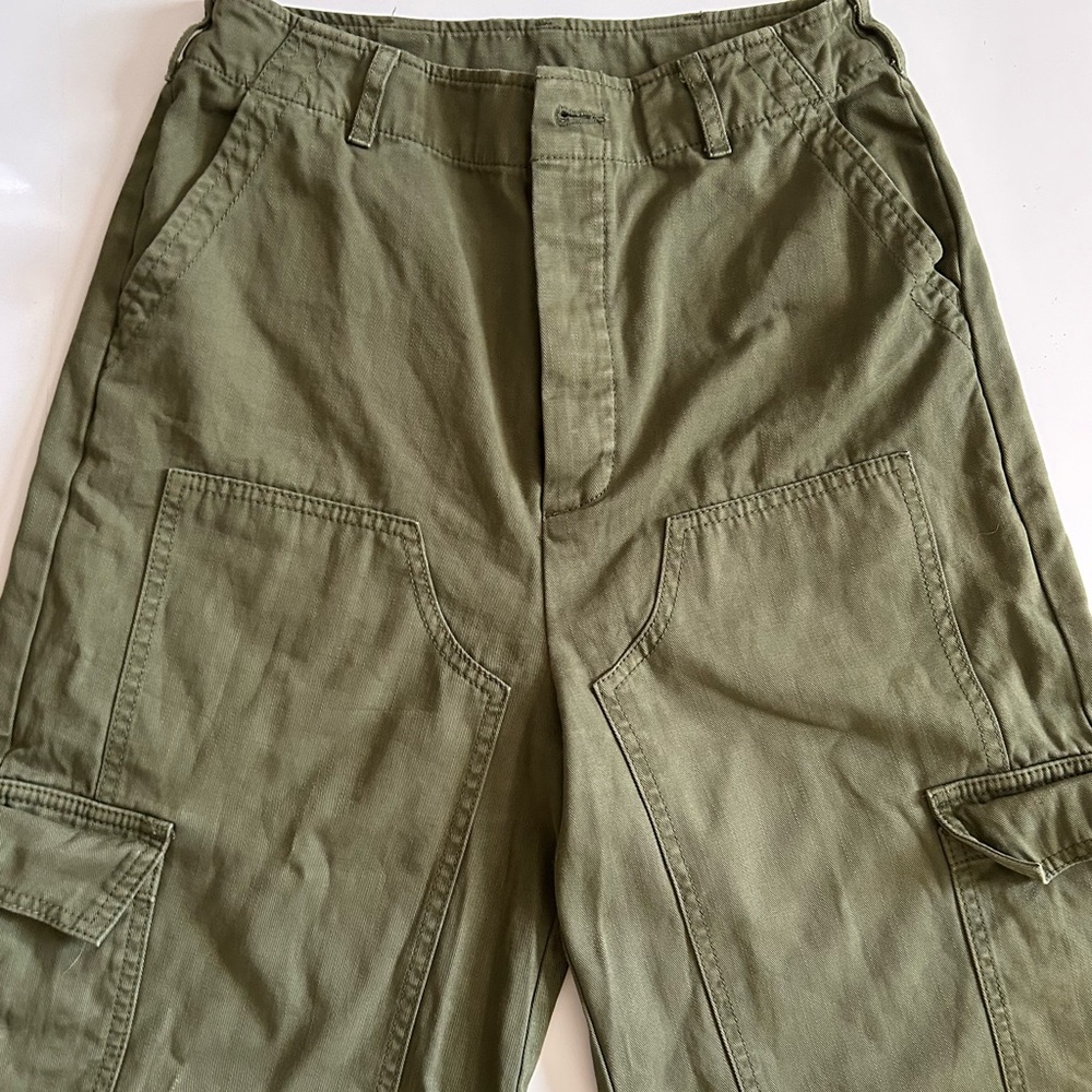 Universal Thread Sage Green Trousers